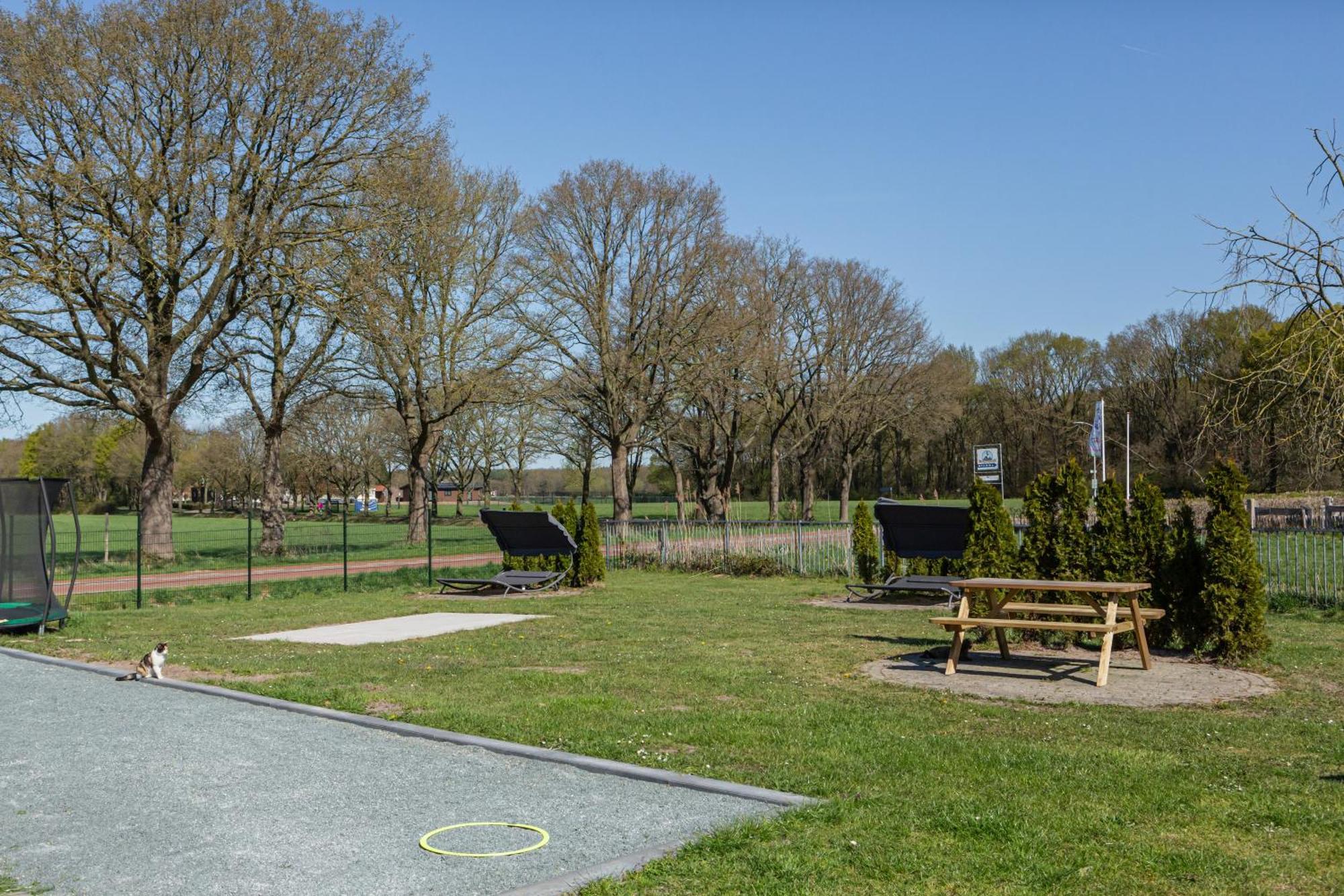 Het Gelders Buitenleven Overasselt Buitenkant foto